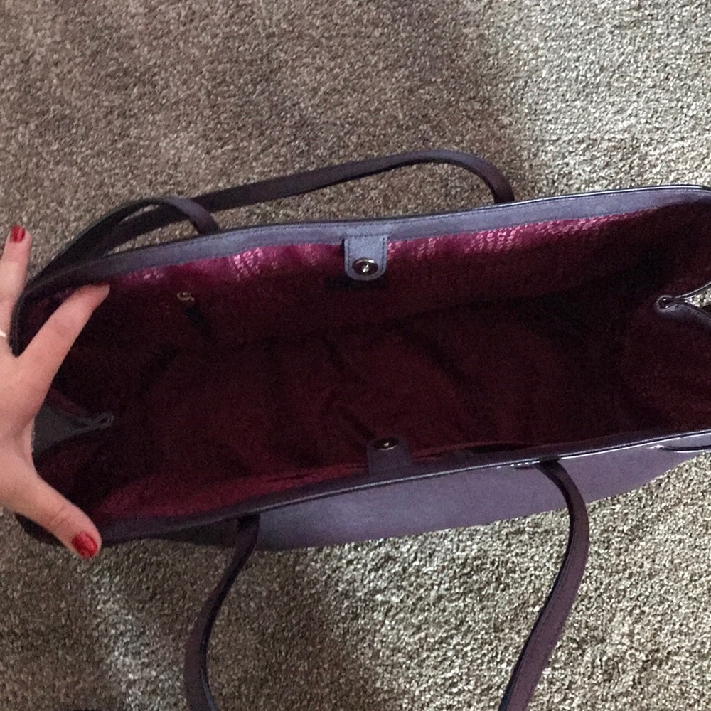 Kate Spade tote bag. - Picture 3 of 7